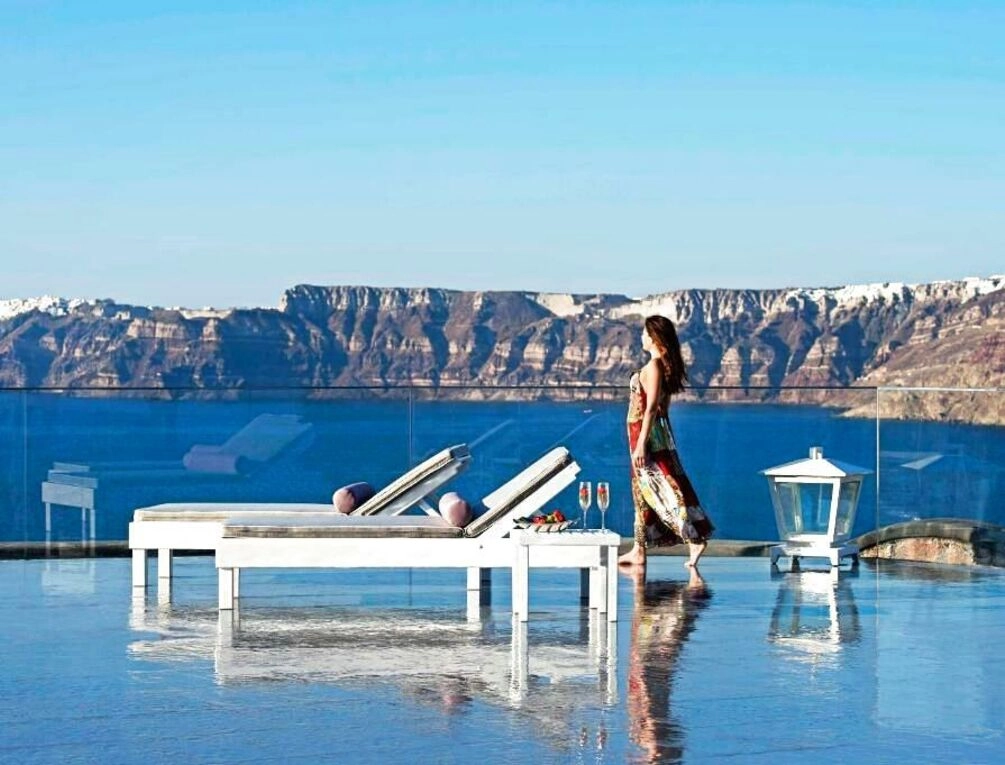 Afbeelding gerelateerd aan Acroterra Rosa Luxury Suites & Spa