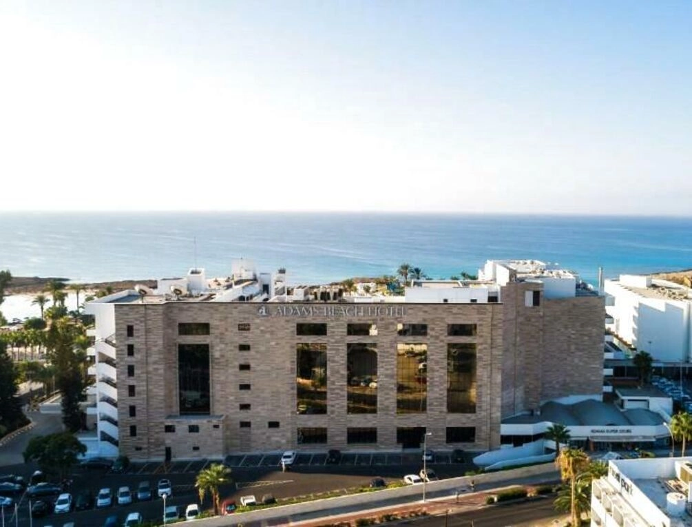 Afbeelding gerelateerd aan Adams Beach Hotel & Spa