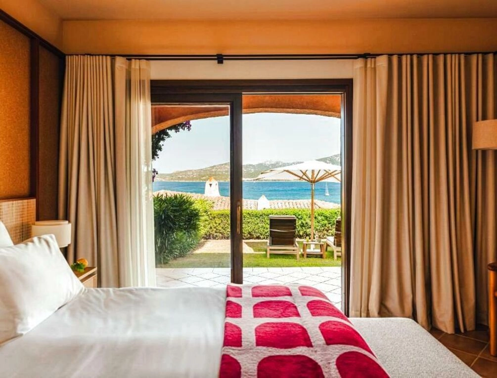 Afbeelding gerelateerd aan Aethos Sardinia
