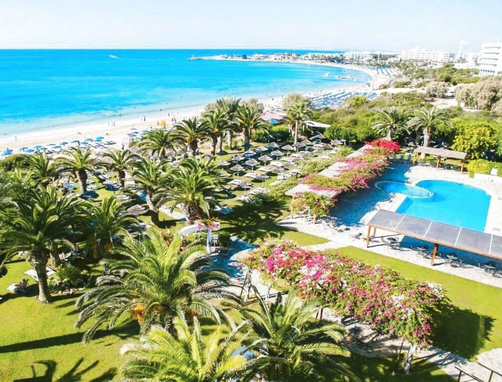 Afbeelding gerelateerd aan Alion Beach Hotel