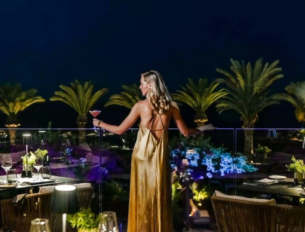 Afbeelding gerelateerd aan Alion Beach Hotel