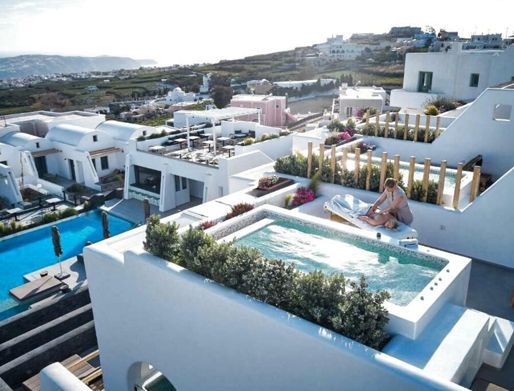 Afbeelding gerelateerd aan Alleys All-Suite Hotel & Spa