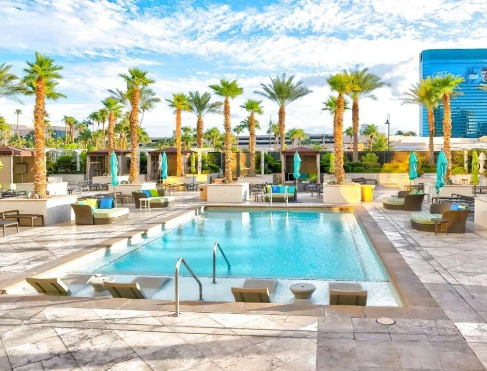 Afbeelding gerelateerd aan Amalz 2 Bedroom 3 Bathroom Balcony Suite Las Vegas !