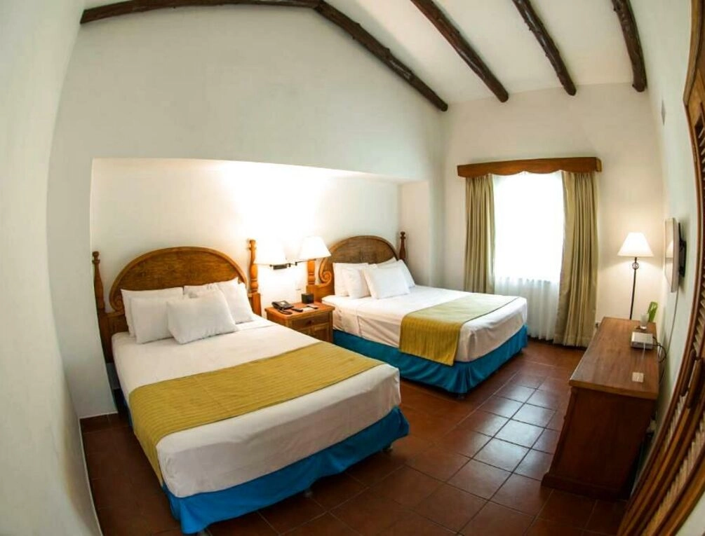 Afbeelding gerelateerd aan Amatique Bay Hotel