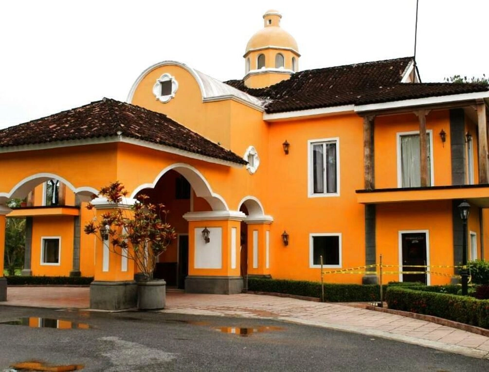 Afbeelding gerelateerd aan Amatique Bay Hotel