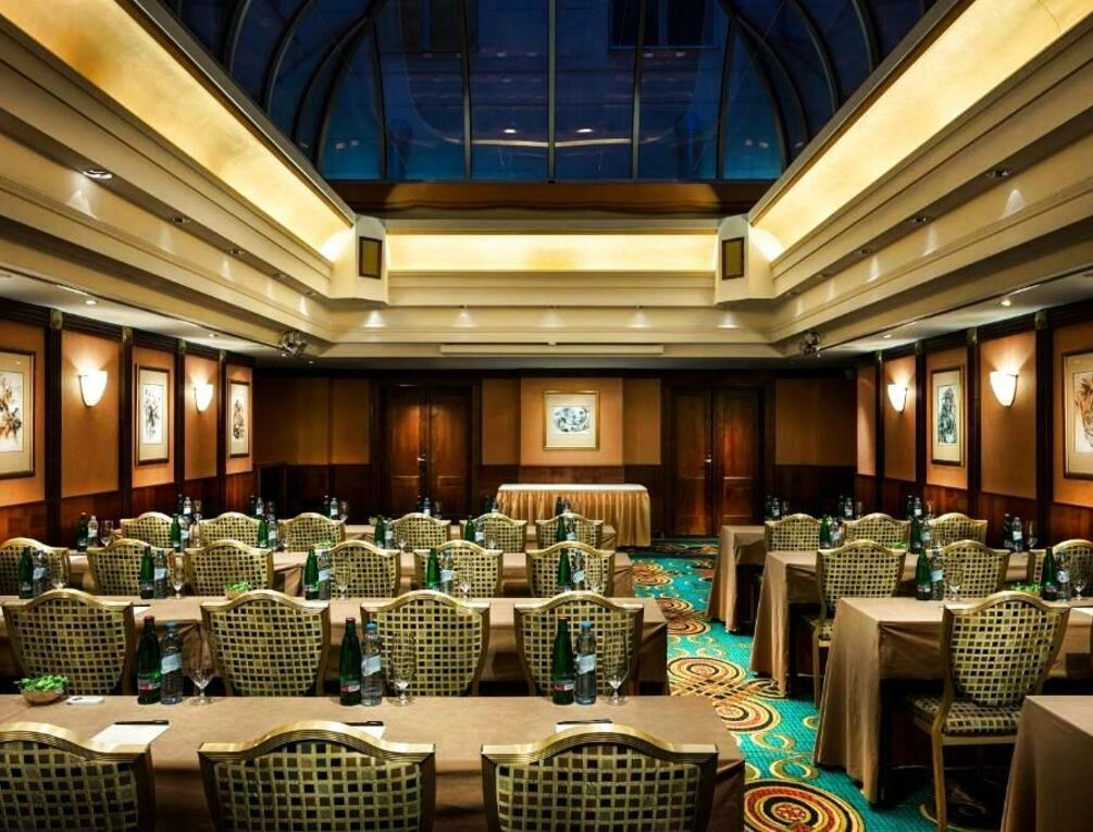 Afbeelding gerelateerd aan Art Deco Imperial Hotel