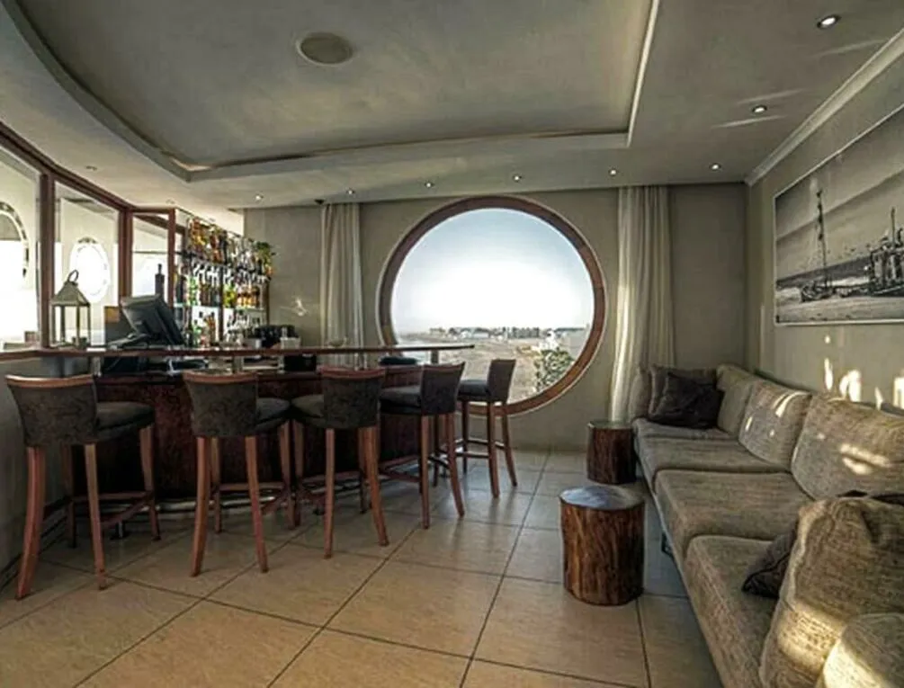 Afbeelding gerelateerd aan Beach Lodge