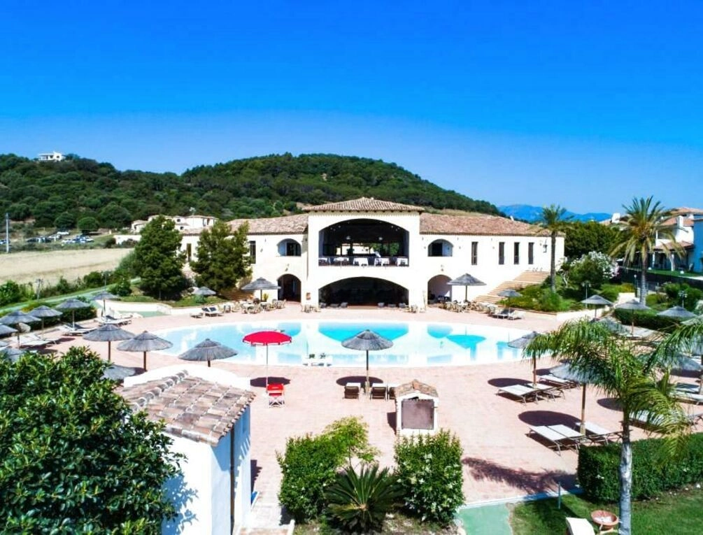 Afbeelding gerelateerd aan Cala Luas Resort