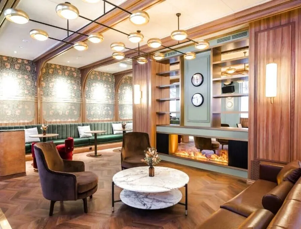 Afbeelding gerelateerd aan Canfranc Estación, a Royal Hideaway Hotel - Gran Lujo
