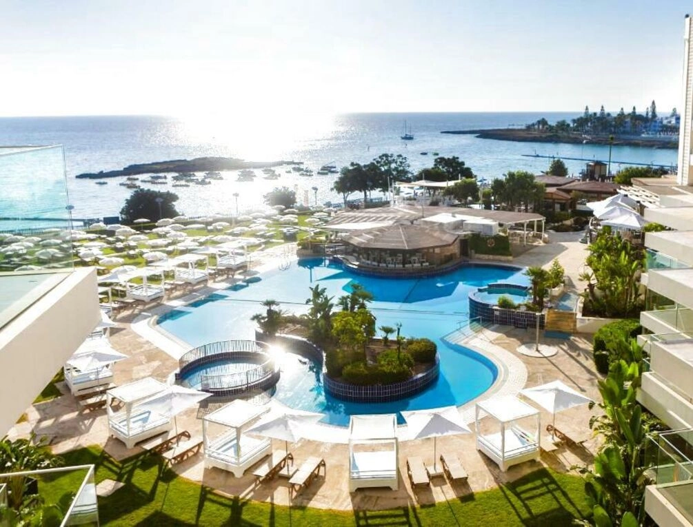 Afbeelding gerelateerd aan Capo Bay Hotel