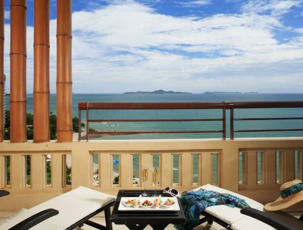 Afbeelding gerelateerd aan Centara Grand Mirage Beach Resort Pattaya