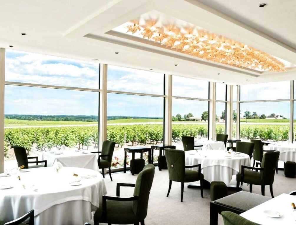 Afbeelding gerelateerd aan Château Lafaurie-Peyraguey Hôtel & Restaurant LALIQUE