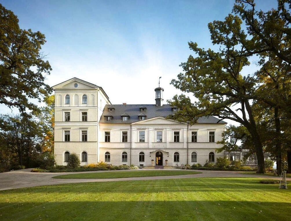 Afbeelding gerelateerd aan Chateau Mcely