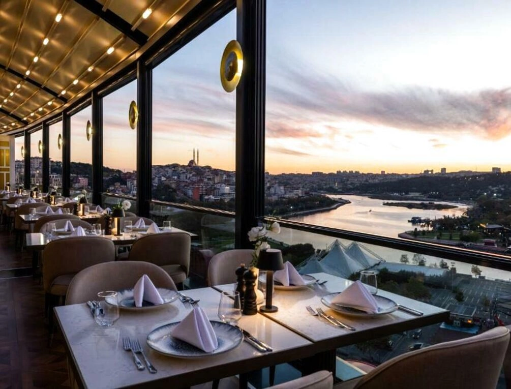 Afbeelding gerelateerd aan Clarion Hotel Golden Horn