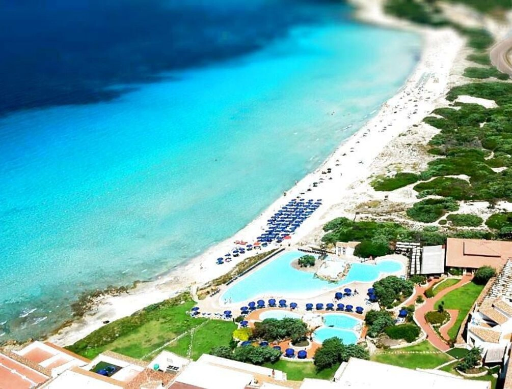 Afbeelding gerelateerd aan COLONNA GRAND HOTEL CAPO TESTA, a Colonna Luxury Beach Hotel, Santa Teresa Sardegna