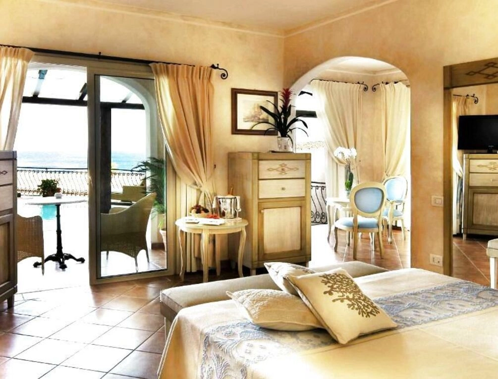 Afbeelding gerelateerd aan COLONNA RESORT, a Colonna Luxury Beach Hotel, Porto Cervo