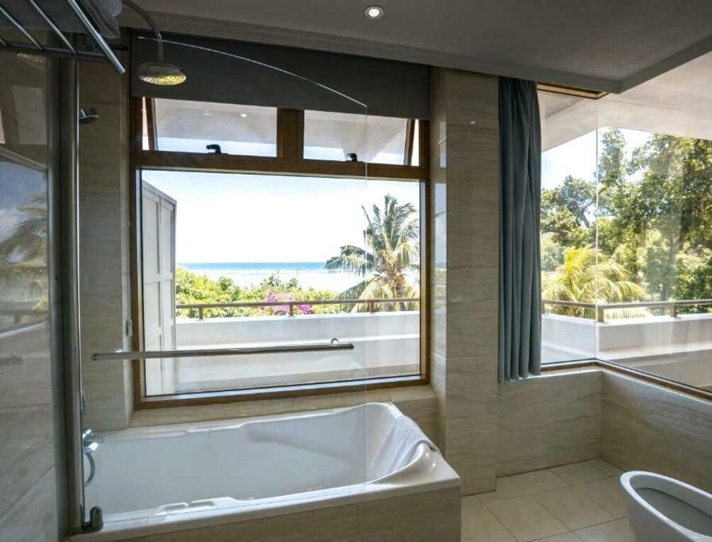 Afbeelding gerelateerd aan Crown Beach Hotel Seychelles
