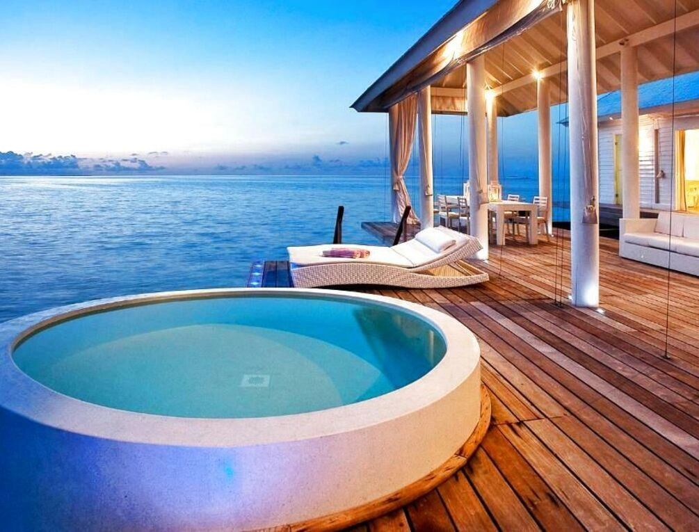 Afbeelding gerelateerd aan Diamonds Athuruga Maldives Resort & Spa
