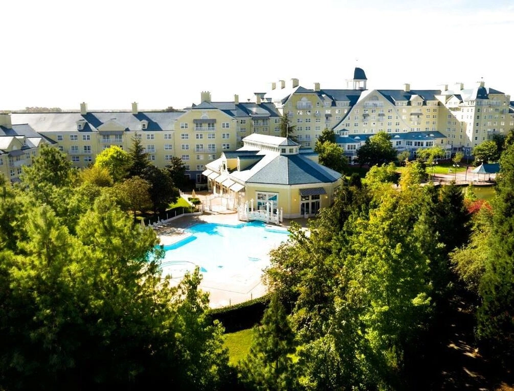 Afbeelding gerelateerd aan Disney Newport Bay Club