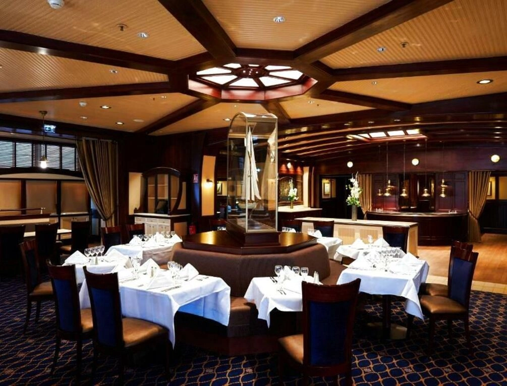 Afbeelding gerelateerd aan Disney Newport Bay Club