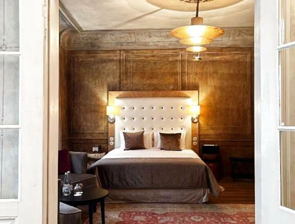 Afbeelding gerelateerd aan Dome Hotel