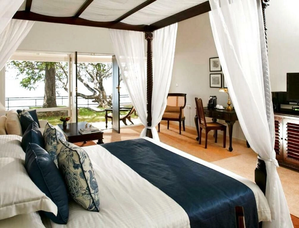 Afbeelding gerelateerd aan EKHO Lake House - From Colonial Bungalow to Royal Retreat