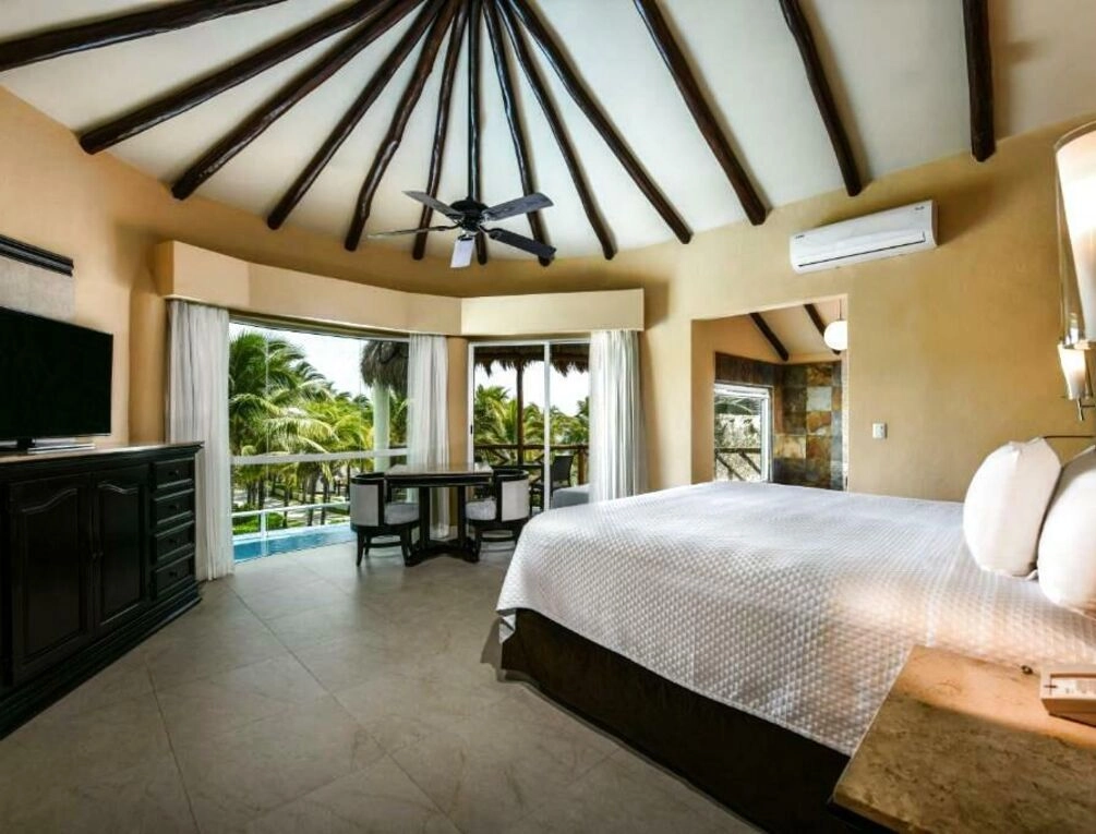 Afbeelding gerelateerd aan El Dorado Casitas Royale Catamarán, Cenote & More Inclusive
