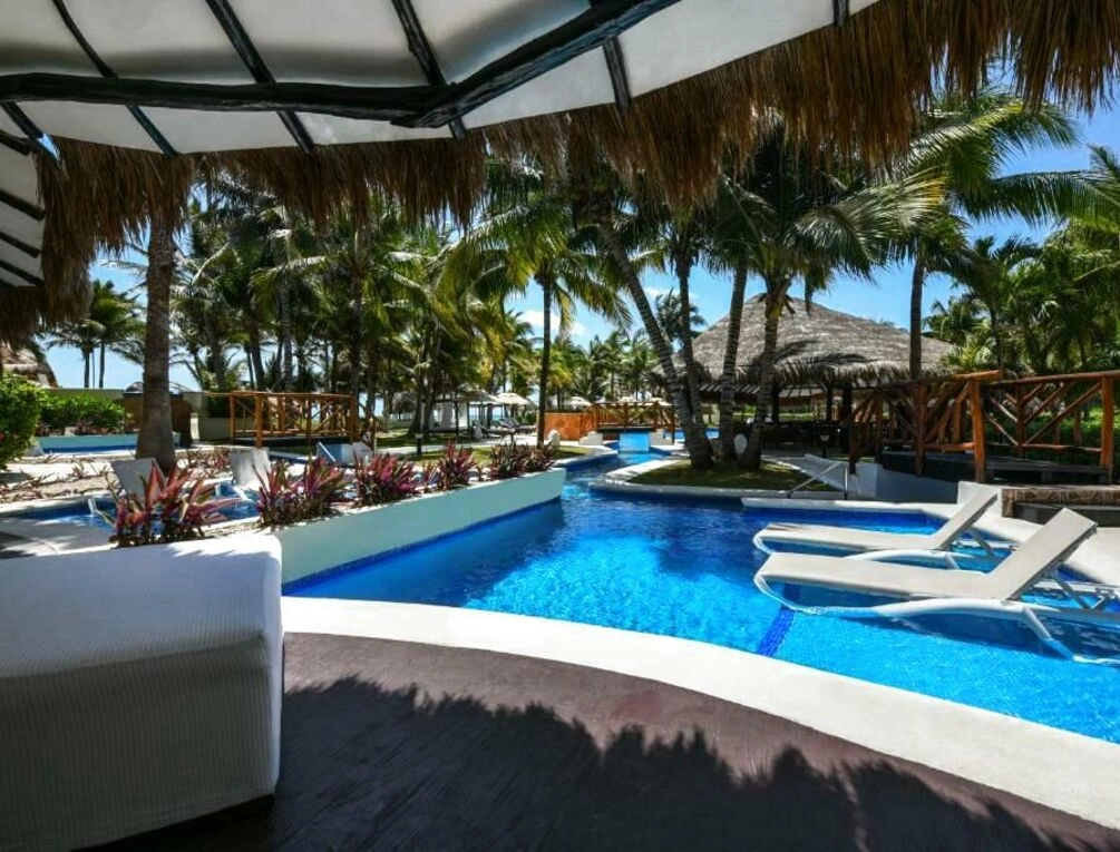 Afbeelding gerelateerd aan El Dorado Casitas Royale Catamarán, Cenote & More Inclusive