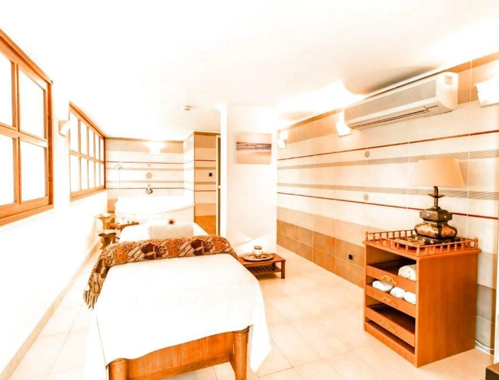 Afbeelding gerelateerd aan Emerald Beach Resort & Spa