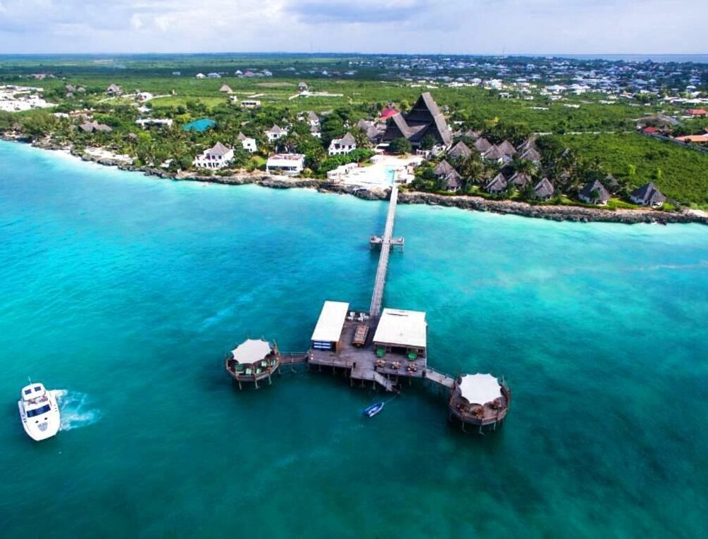 Afbeelding gerelateerd aan Essque Zalu Zanzibar