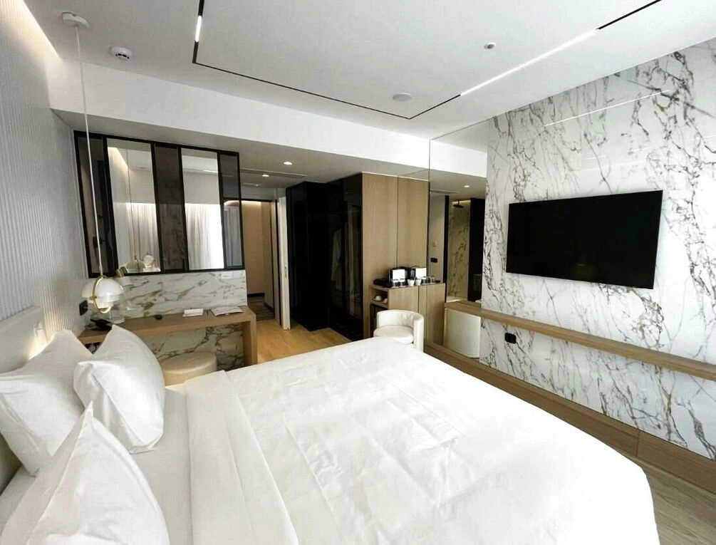Afbeelding gerelateerd aan Ethereal White Resort