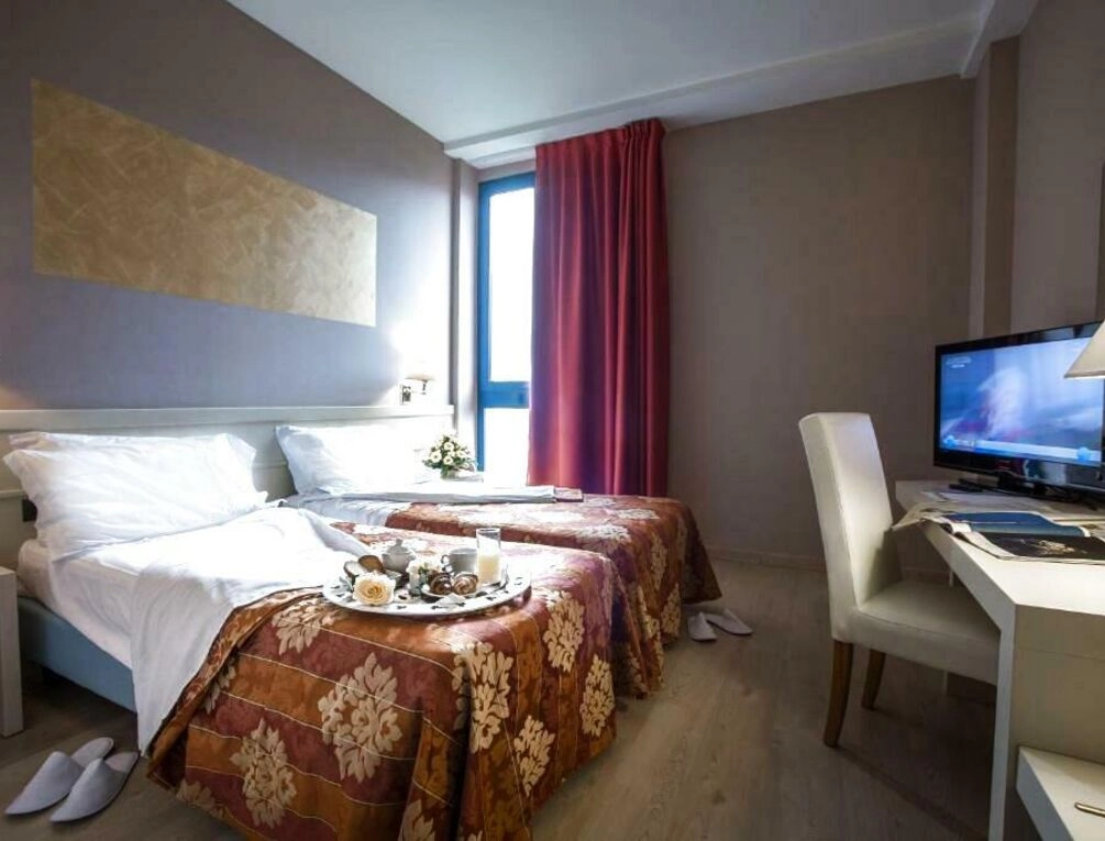 Afbeelding gerelateerd aan Euro Hotel