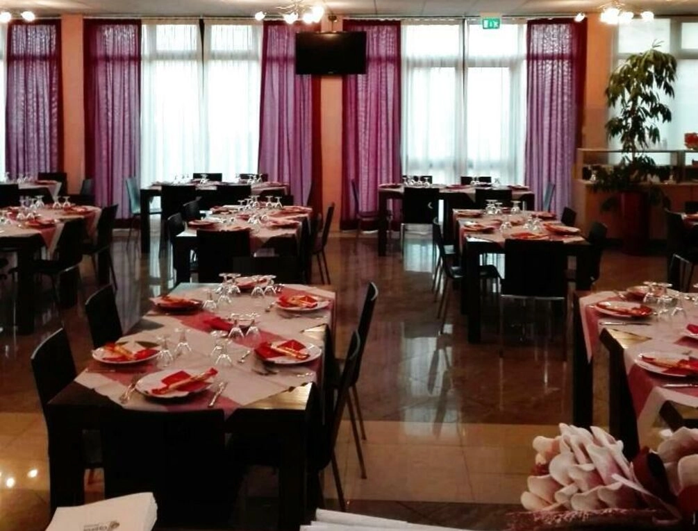 Afbeelding gerelateerd aan Euro Hotel