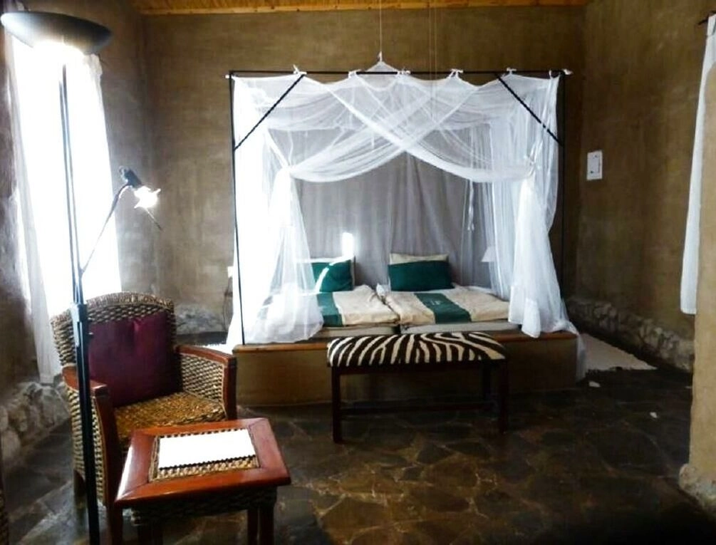 Afbeelding gerelateerd aan Fort Sesfontein Lodge & Safaris