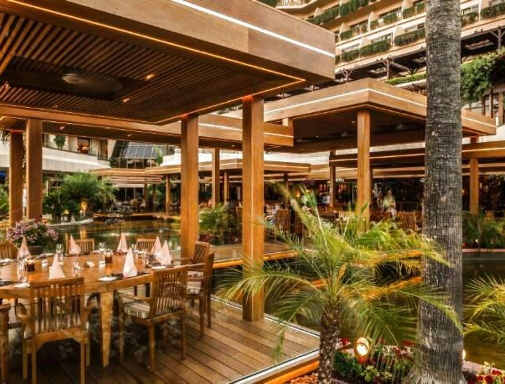 Afbeelding gerelateerd aan Four Seasons Hotel