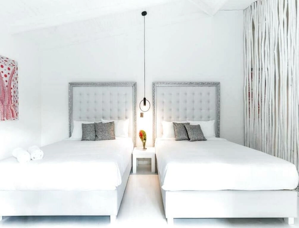 Afbeelding gerelateerd aan Gigi Brown Beachfront Santa Teresa
