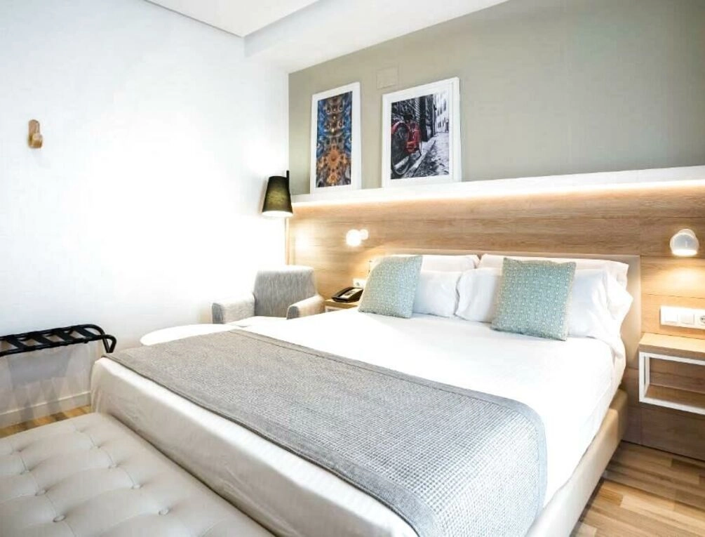 Afbeelding gerelateerd aan Golden Hotel Barcelona