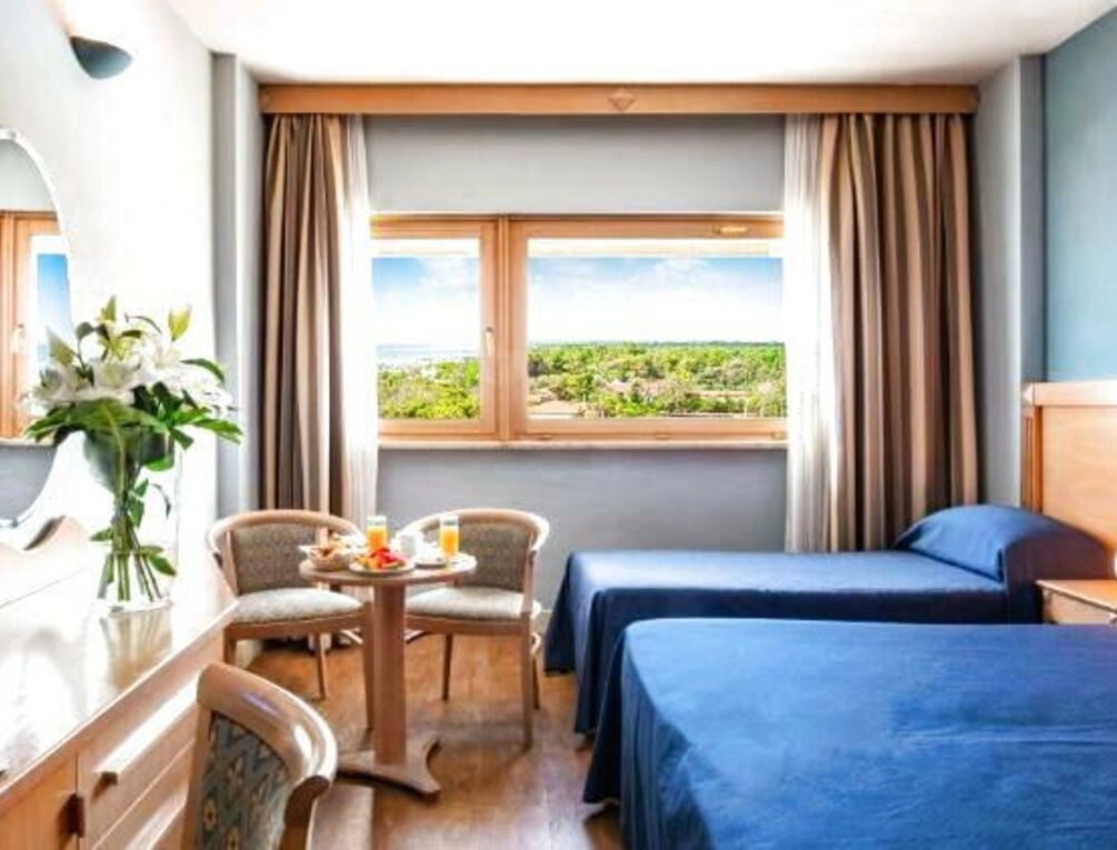 Afbeelding gerelateerd aan Grand Hotel Continental
