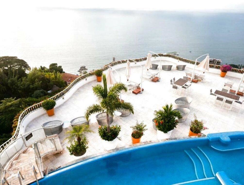 Afbeelding gerelateerd aan Grand Miramar All Luxury Suites & Residences