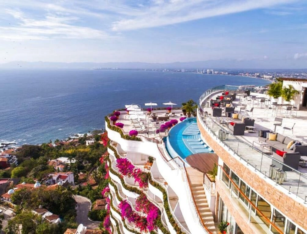 Afbeelding gerelateerd aan Grand Miramar All Luxury Suites & Residences