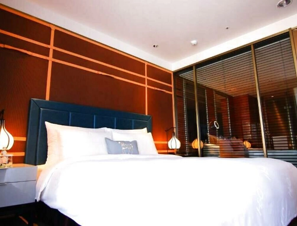 Afbeelding gerelateerd aan H2O HOTEL
