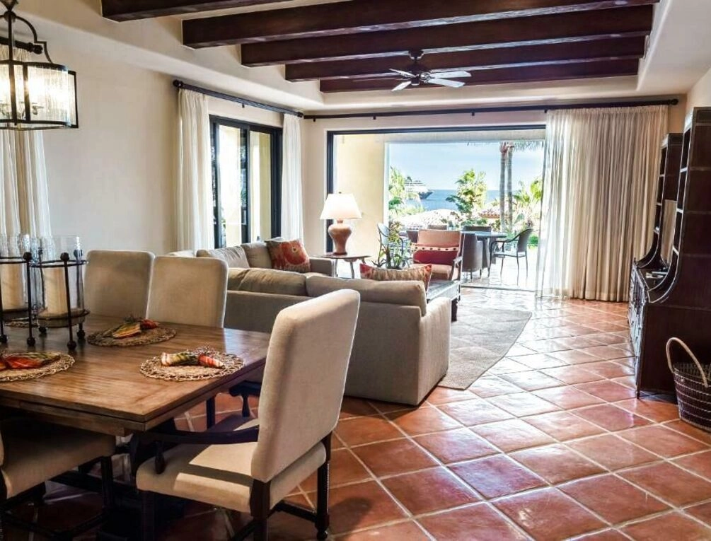 Afbeelding gerelateerd aan Hacienda Beach Club & Residences