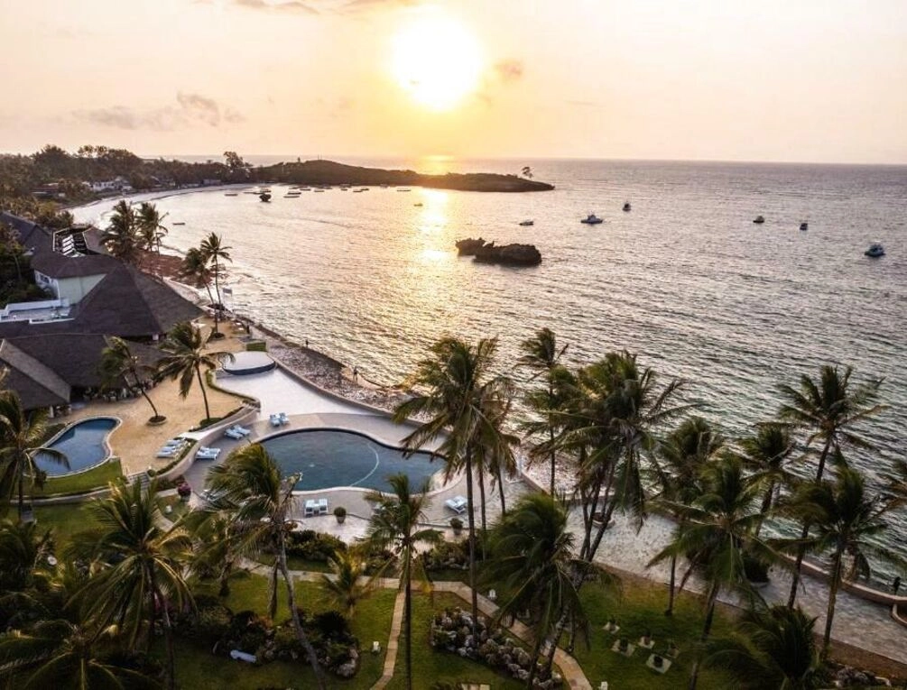 Afbeelding gerelateerd aan Hemingways Watamu