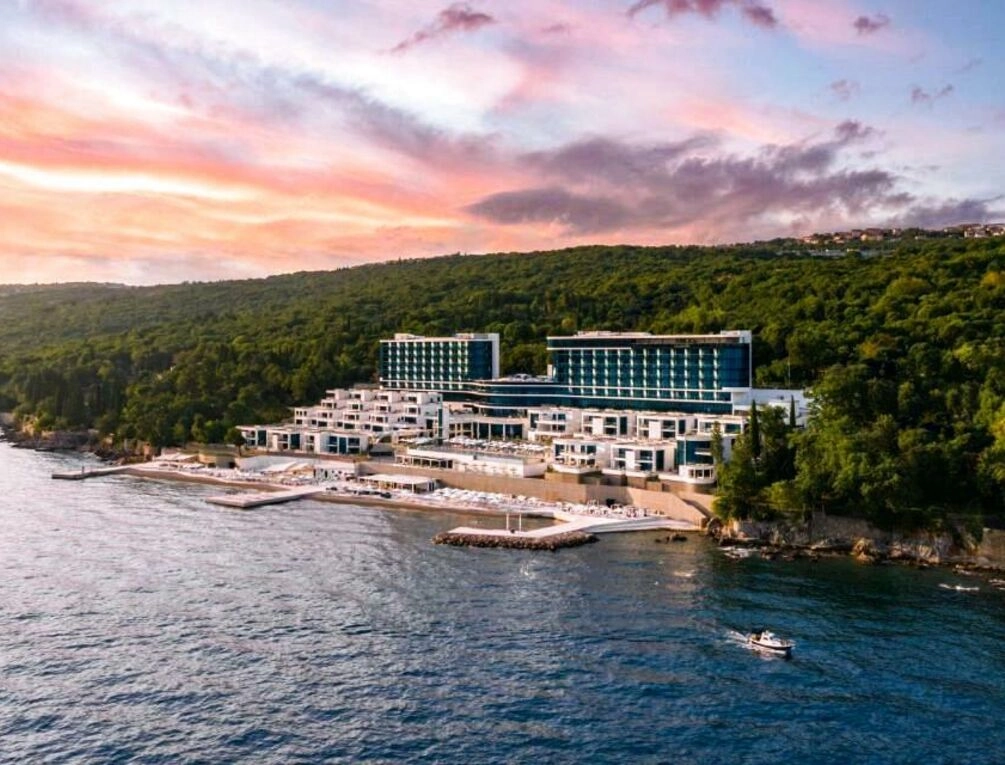 Afbeelding gerelateerd aan Hilton Rijeka Costabella Beach Resort And Spa