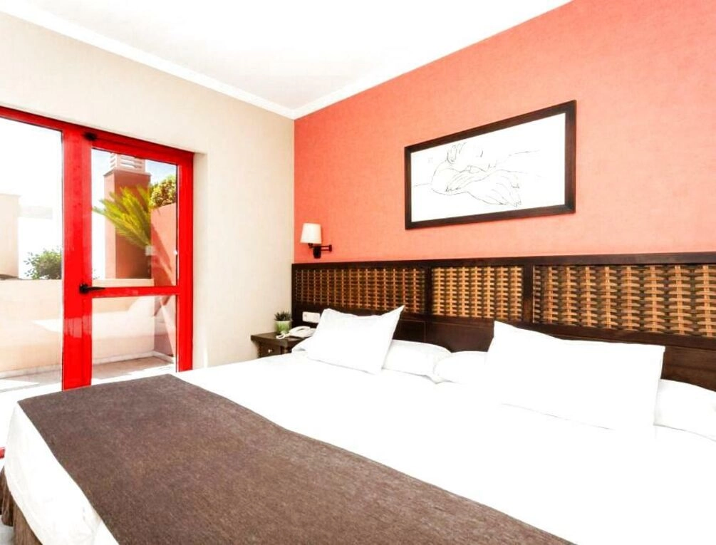 Afbeelding gerelateerd aan Holiday World Resort