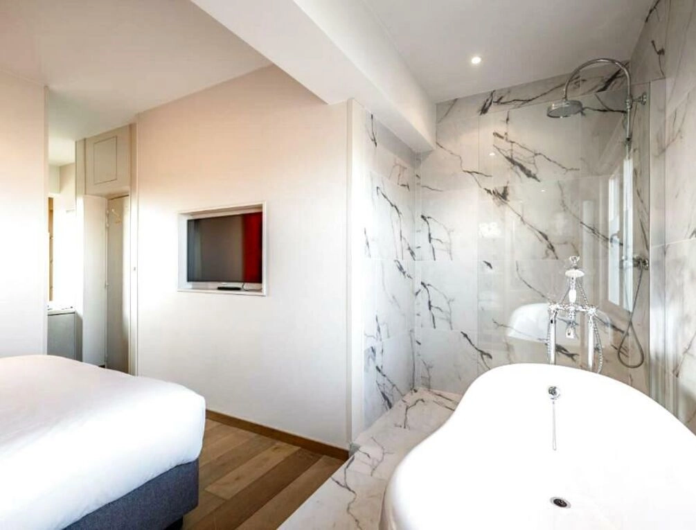 Afbeelding gerelateerd aan Hotel Carlton
