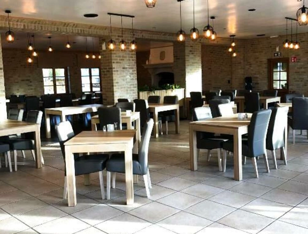 Afbeelding gerelateerd aan Hotel Hinterland