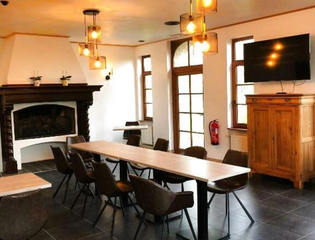 Afbeelding gerelateerd aan Hotel Hinterland