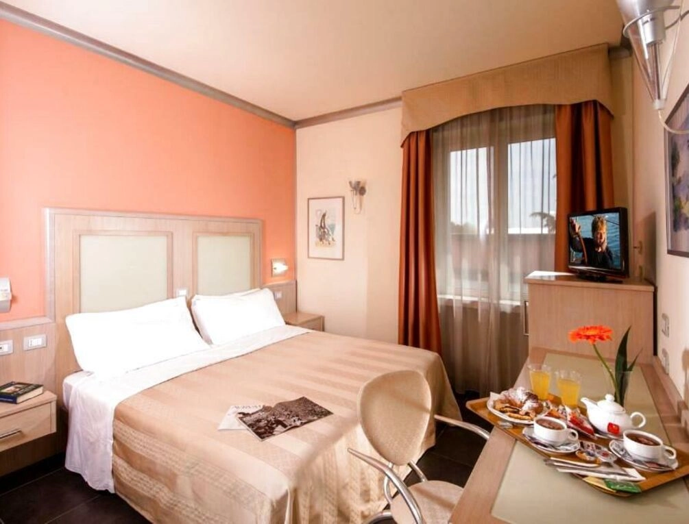 Afbeelding gerelateerd aan Hotel Mediterraneo