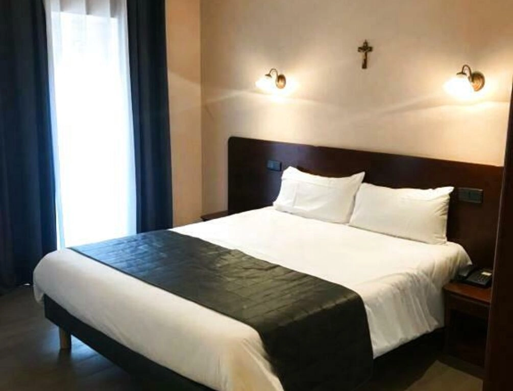 Afbeelding gerelateerd aan Hôtel Vesuvio